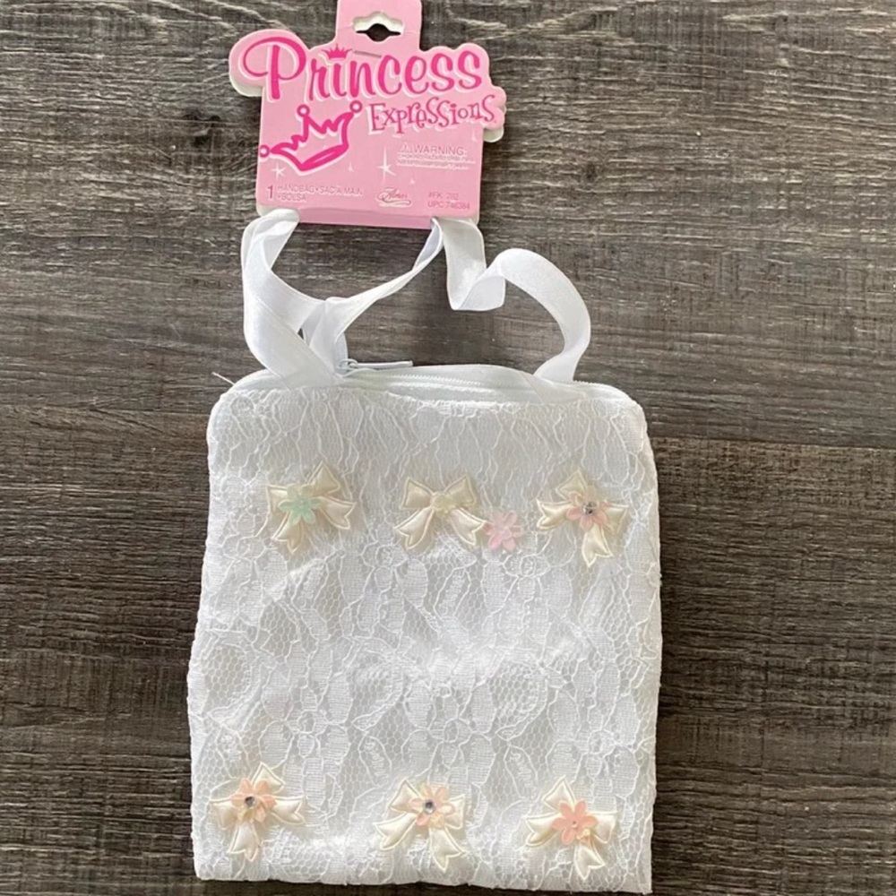 💞 New White Princess Lace Dress Up Purse